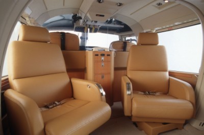 interior elicopter - Dasson Helicopters, elicoptere inchiriere